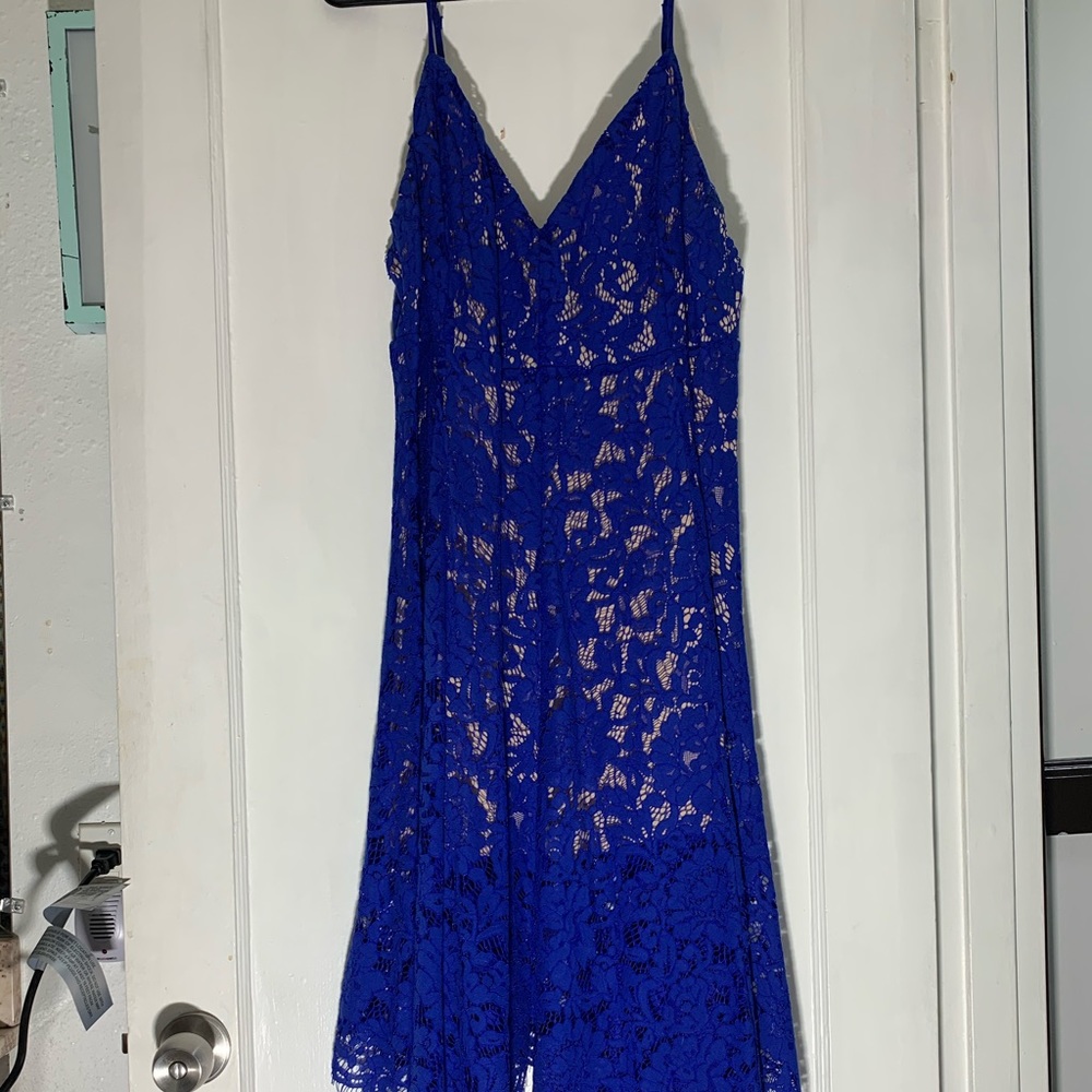 Lulus lace event dress